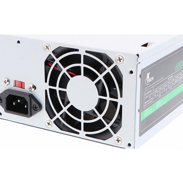 Fuente de Poder Xtech 600 Watts  24+4 Pines